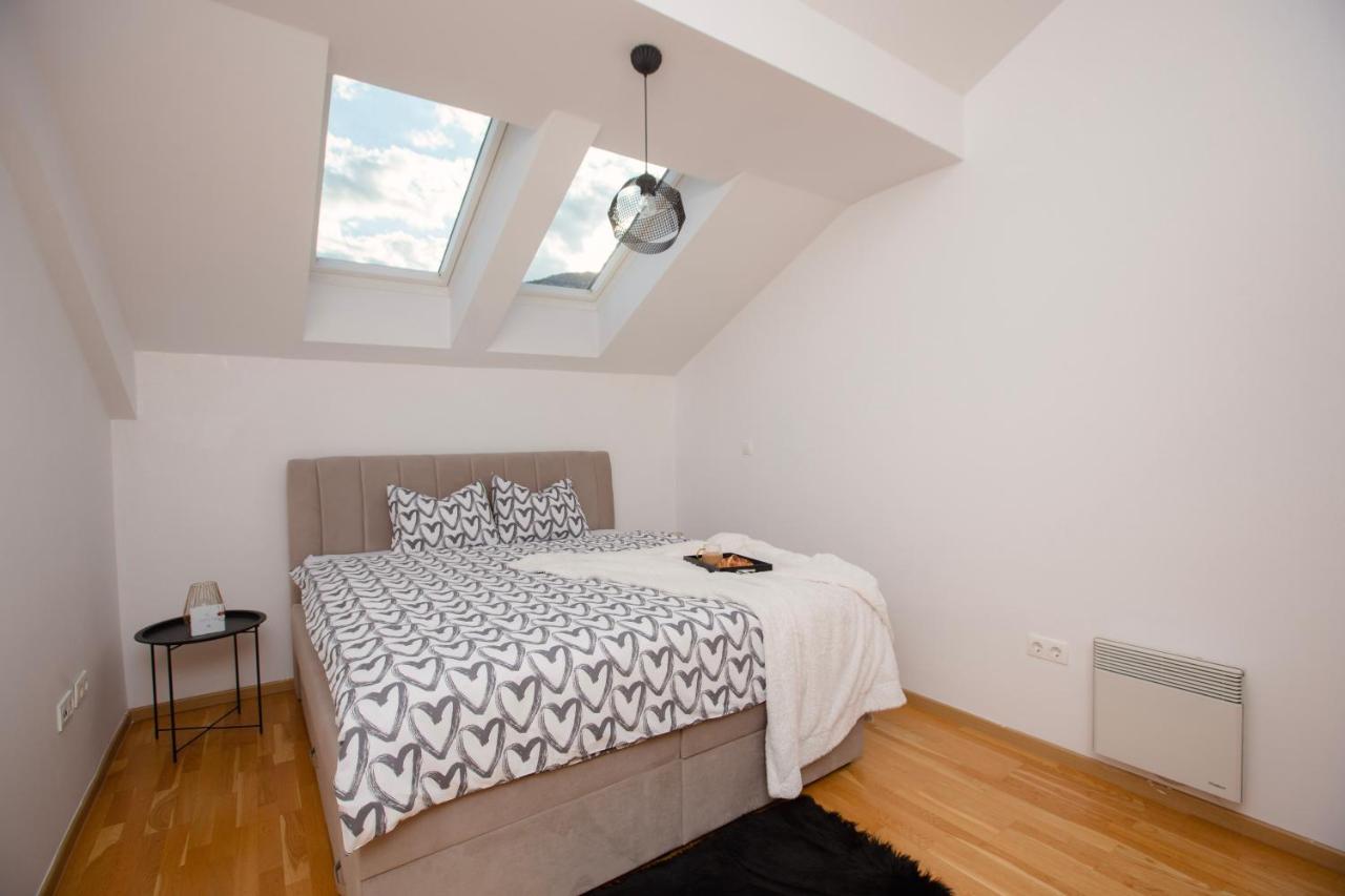 Apartment Cejf